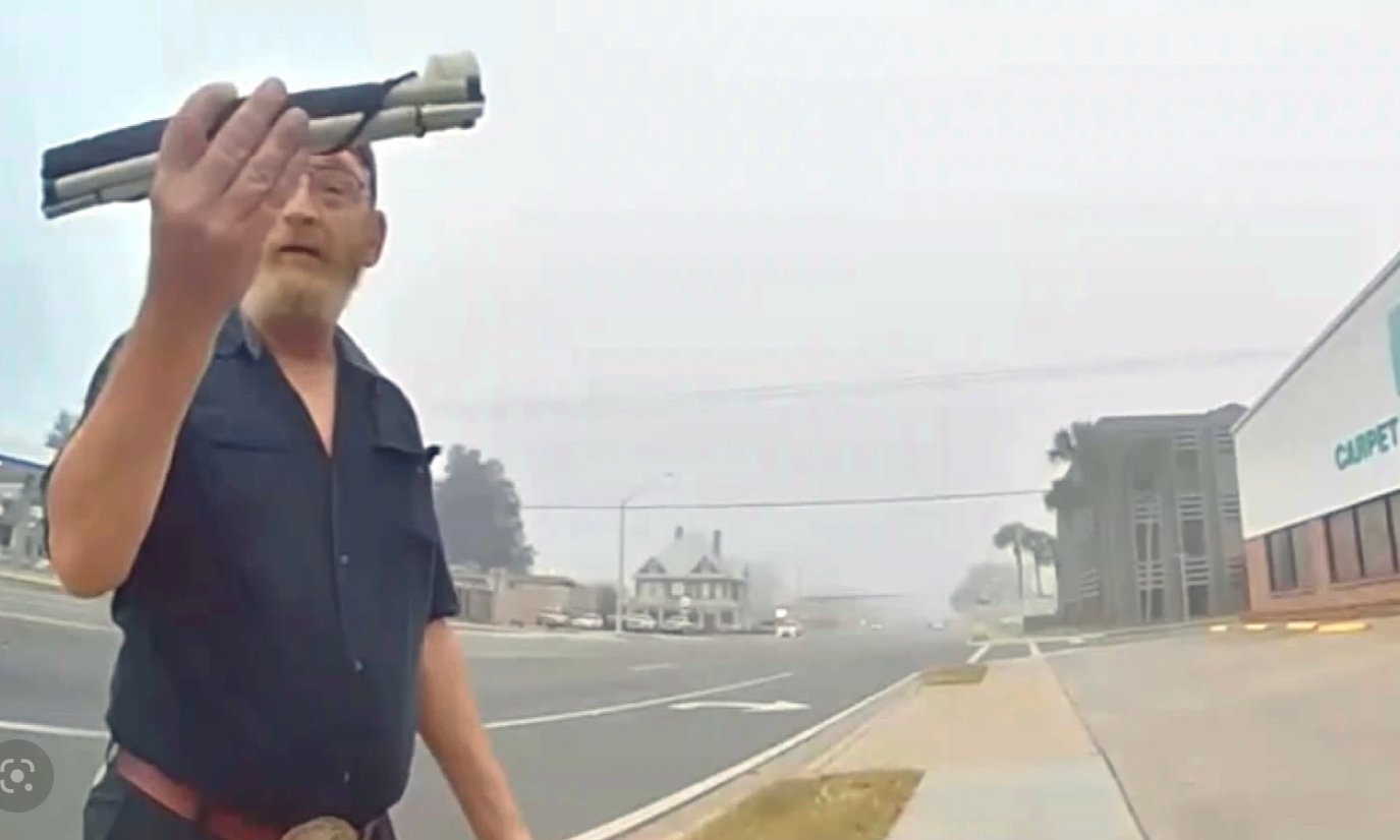 Legally blind Florida man arrested when cane is confused for a gun ...